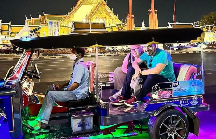 Street Food Tuk Tuk Safari